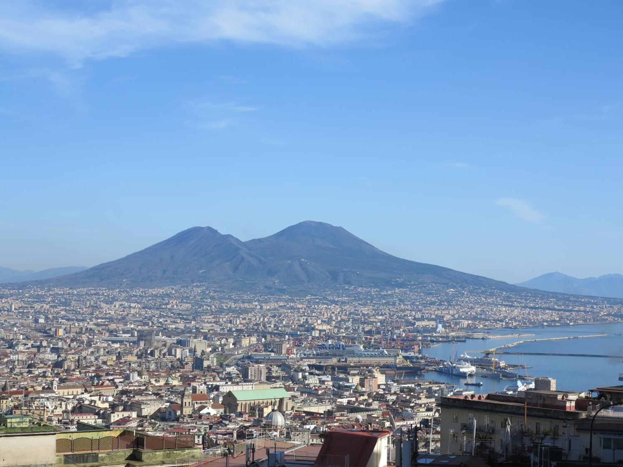 Appartamento Pretty Panoramic - Half Way Center-vomero District Napoli